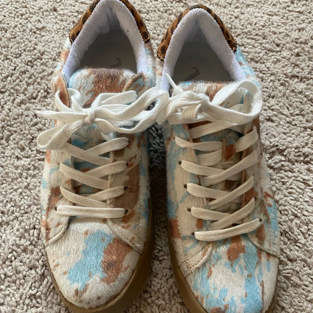 Very G Women's Sneakers in Blue and Brown - Picture 1 of 4